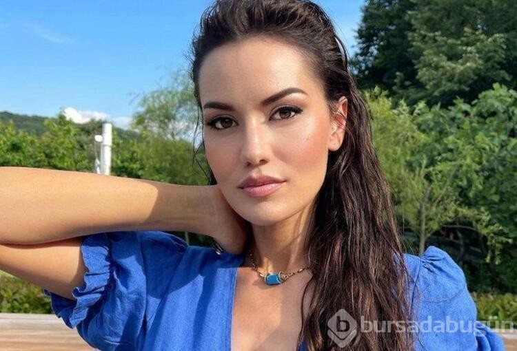  6 Aylık hamile olan Fahriye Evcen'den karnı burnunda poz