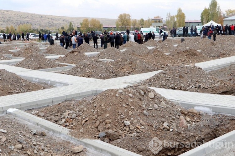 Mezarlıkta kış hazırlığı