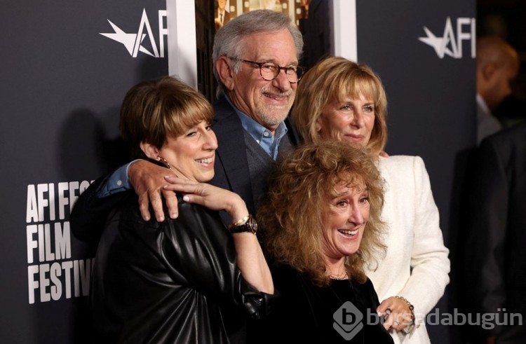 Dijital platformları eleştiren Steven Spielberg açıklama yaptı
