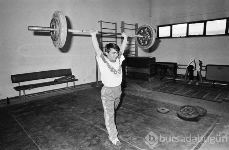 Cep Herkülü: Naim Süleymanoğlu
