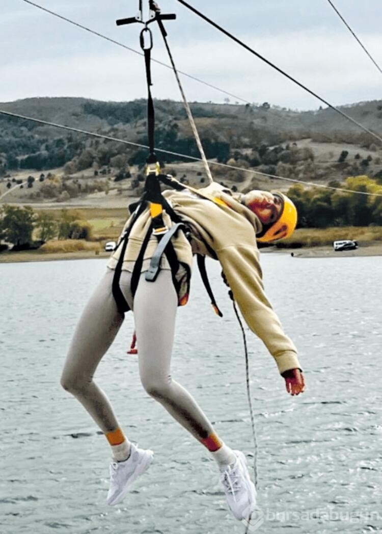 Çağla Şıkel'in adrenalin dolu anları
