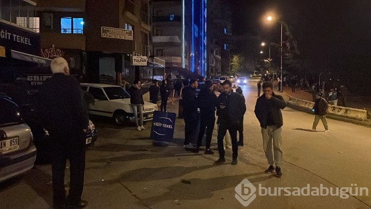 Düzce'de 5,9'luk deprem meydana geldi: Vatandaşlar sokaklara çıktı