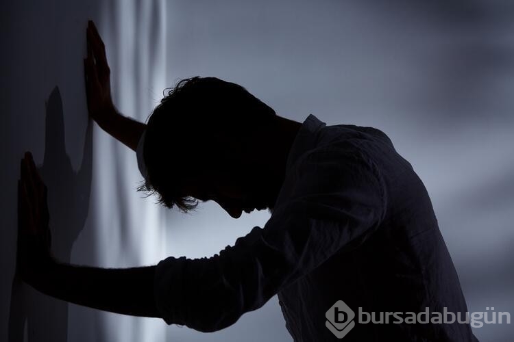 Kronik mutsuz olduğunuzu gösteren 5 işaret