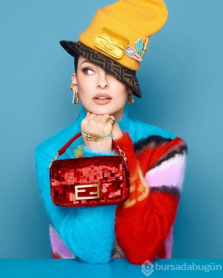 Linda Evangelista, İtalyan moda markası için poz verdi