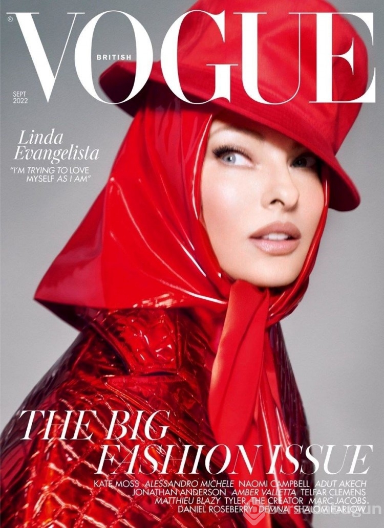 Linda Evangelista, İtalyan moda markası için poz verdi