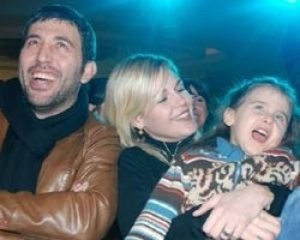 Emine Ün ve Emre Kınay'ın kızı Duru 18 oldu
