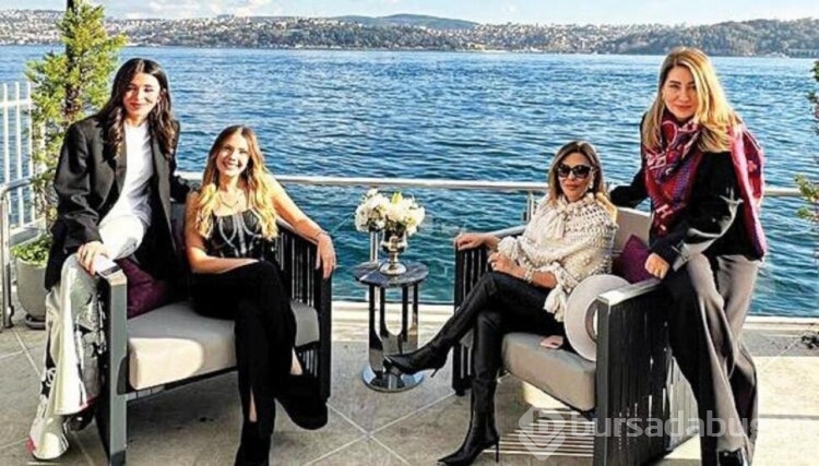 Eda Ece ve arkadaşlarının balık keyfi
