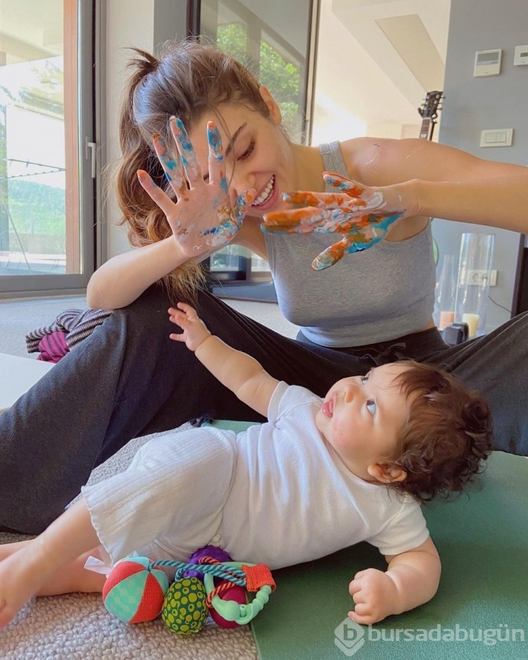 Hande Erçel 29.yaşını kutluyor