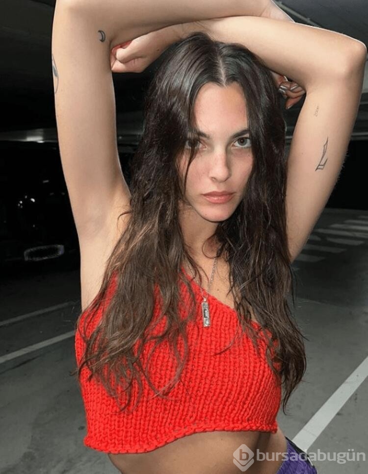 Vittoria Ceretti'den Lily- Rose Depp'e püskürdü