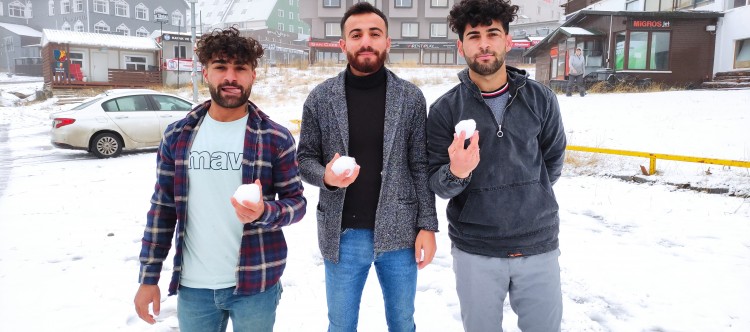 Uludağ beyaza büründü... 
