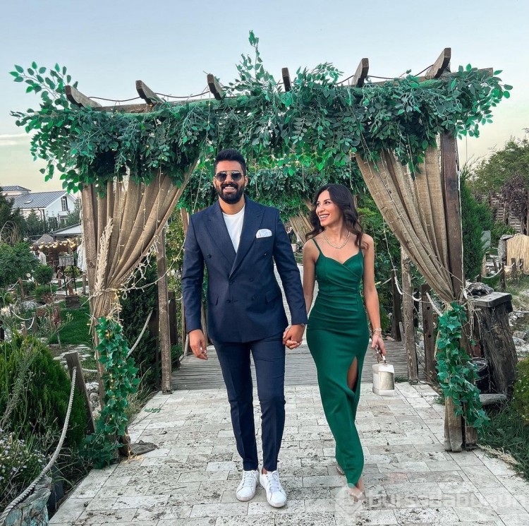 Kısmetse Olur'un damat adayı Semih ve Adnan yıllar sonra buluştu! 