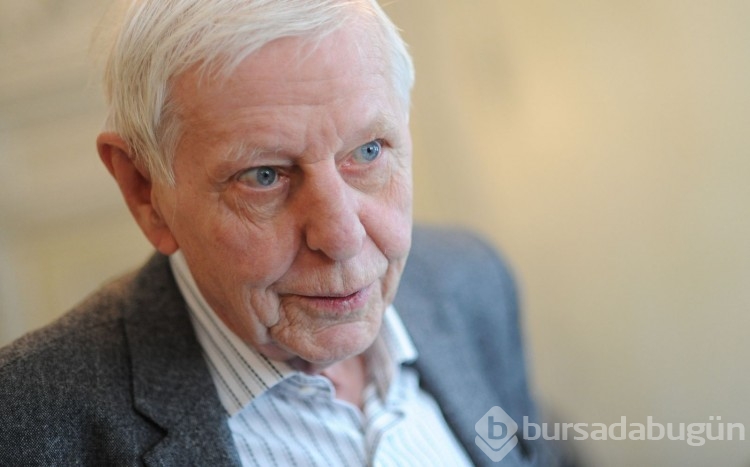 Usta yazar Hans Magnus Enzensberger hayatını kaybetti