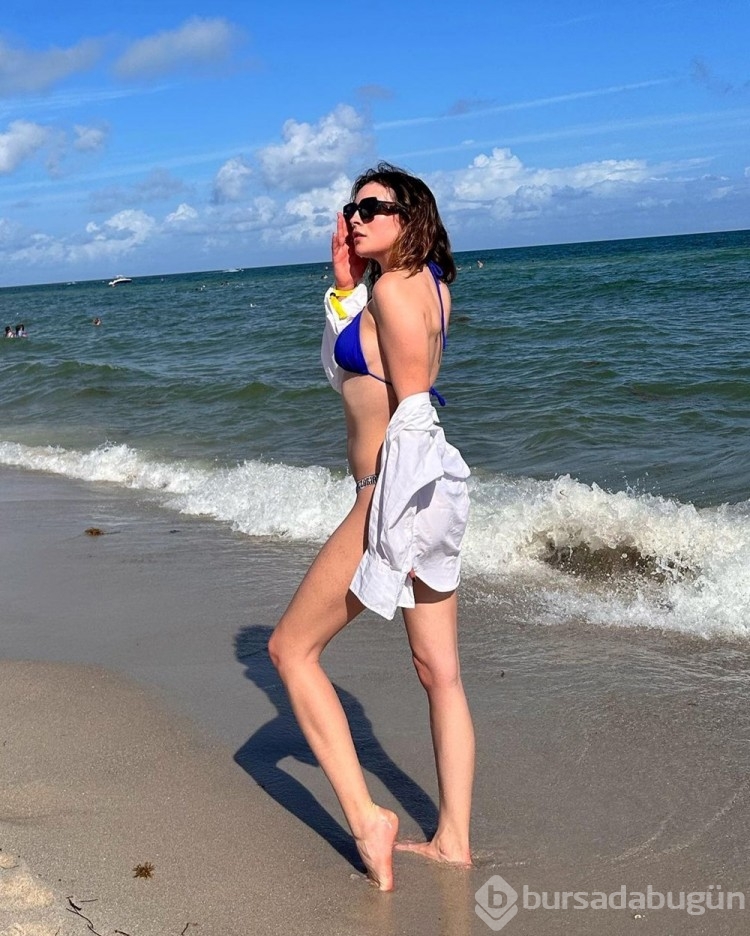 Cansu Dere ile Melis Sezen Miami'de tatilde