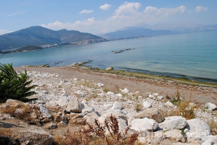 Eğirdir Gölü'nde kritik seviye