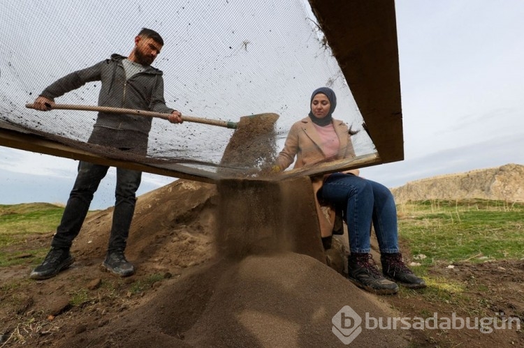 Ekipler "Eski Van Şehri"ni ayağa kaldırmaya çalışıyor