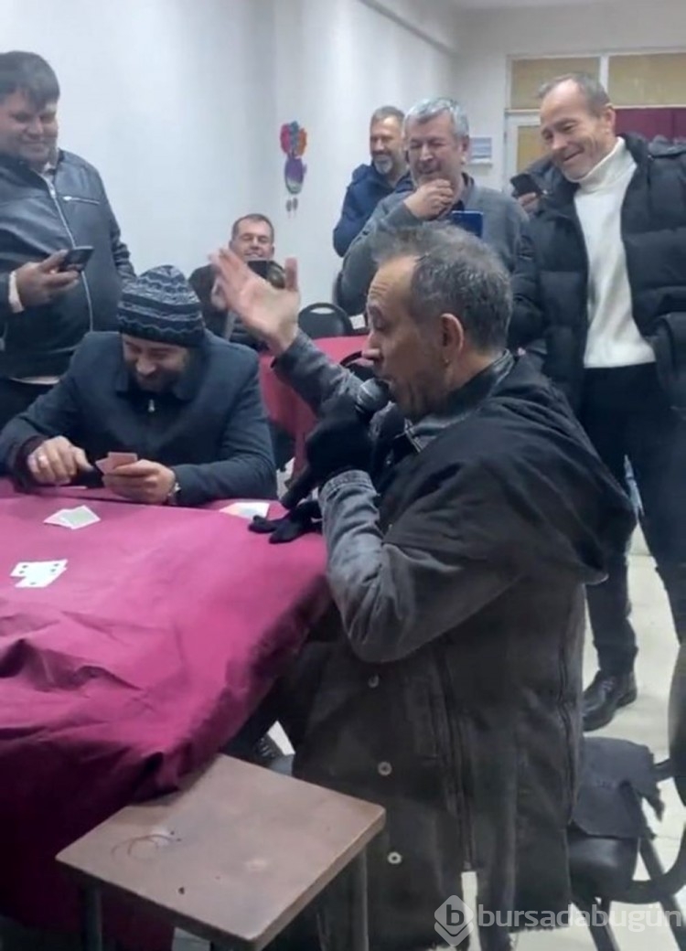 Haluk Levent'ten ilginç konser