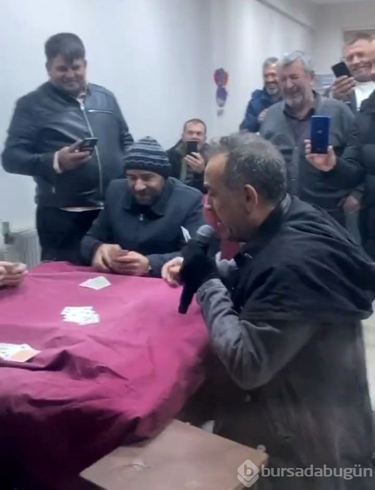 Haluk Levent'ten ilginç konser