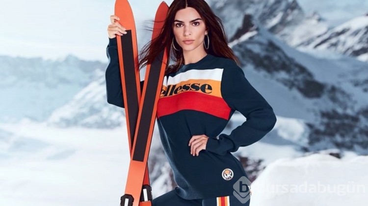 Emily Ratajkowski ünlü markanın kış sezonunda yer aldı