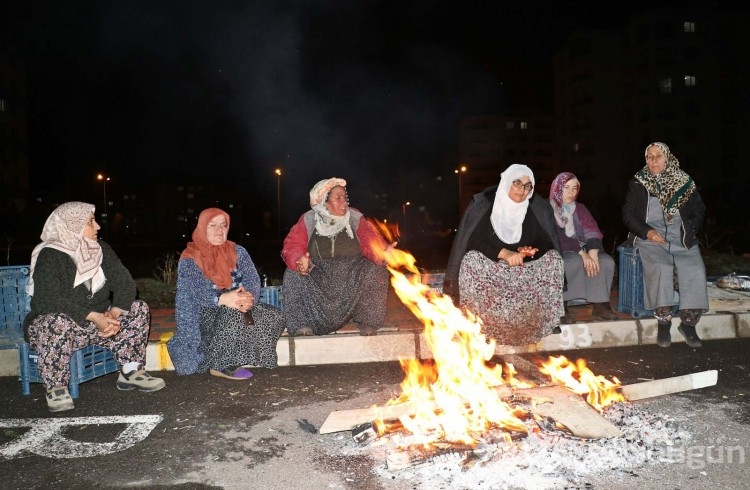 Kadın ve erkek pazarcılar gerginlik yaşadı