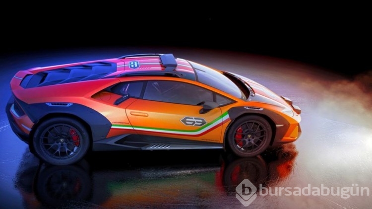 Lamborghini asfaltın dışına çıktı