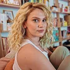 Farah Zeynep Abdullah hakkında 2 yıl 4 aya kadar hapis istemiyle dava
