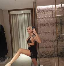 Didem Soydan'dan transparan şov