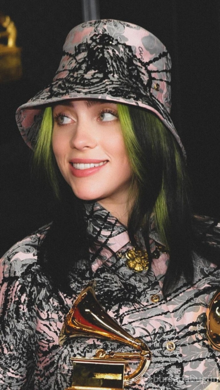 Billie Eilish: Sık sık 'sahtekarlık sendromu' yaşıyorum
