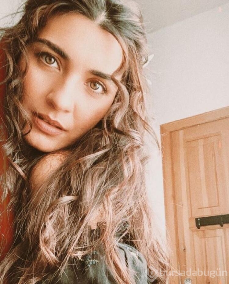 Tuba Büyüküstün:Kızlarımın geleceği için endişeliyim