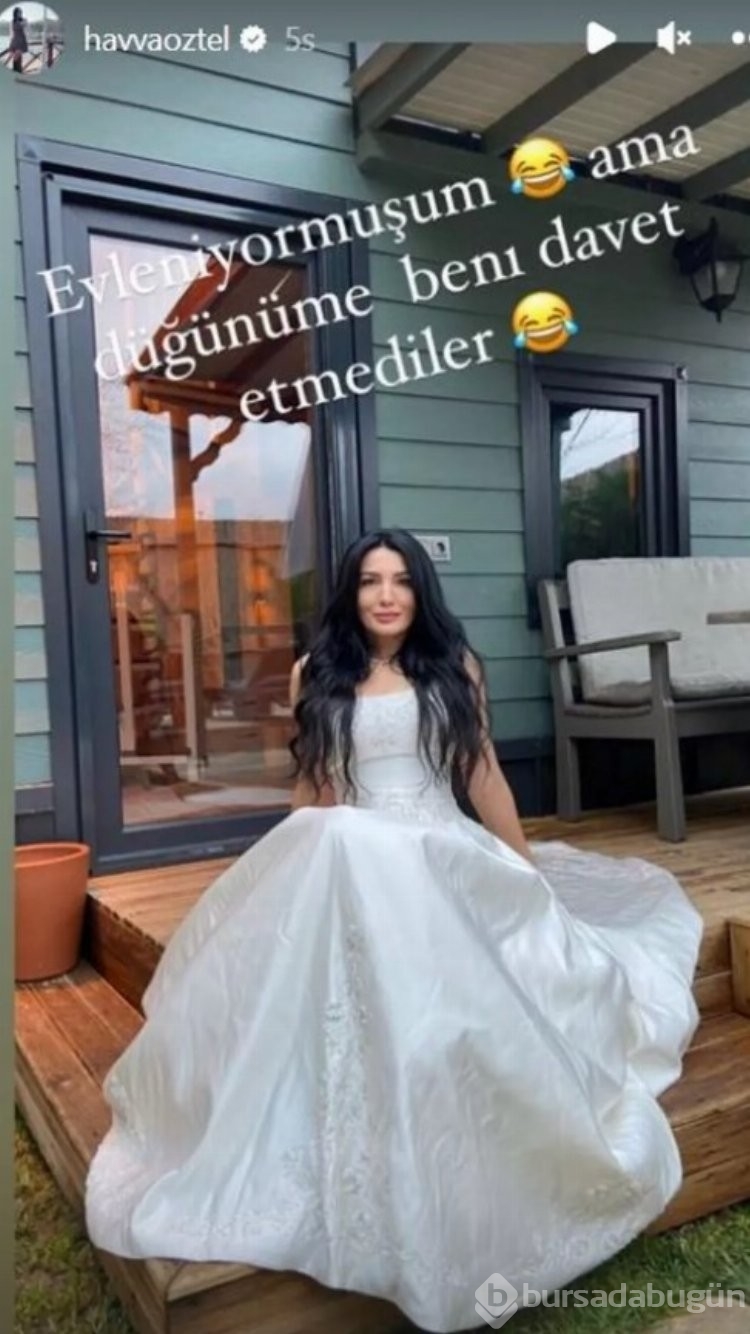Aleyna Tilki'nin annesi gelinlik giydi