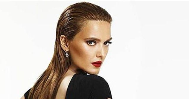 Demet Akalın: Adımı onunla anmayın!
