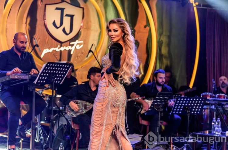 Petek Dinçöz: Göğüslerim benimle eskidiler