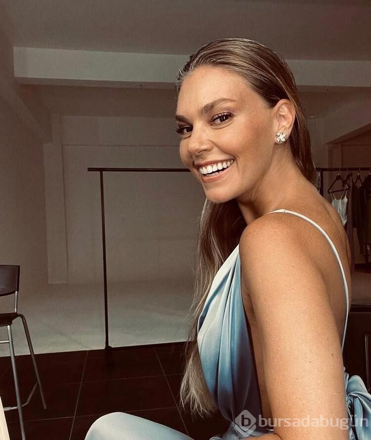 Aslı Enver fotoğraflarda karnını sakladı!
