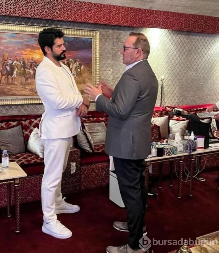 Burak Özçivit sessizliğini bozdu! İddialara yanıt verdi