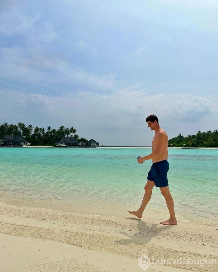 Futbolcu Thibaut Courtois ile sevgilisi Mishel Gerzig tatilde