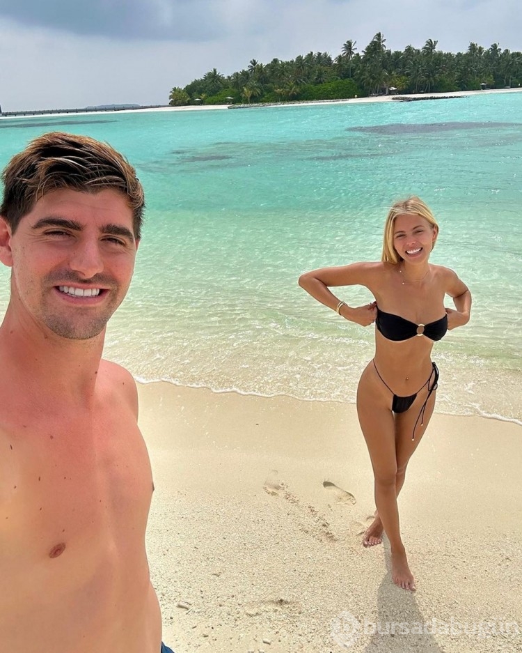 Futbolcu Thibaut Courtois ile sevgilisi Mishel Gerzig tatilde