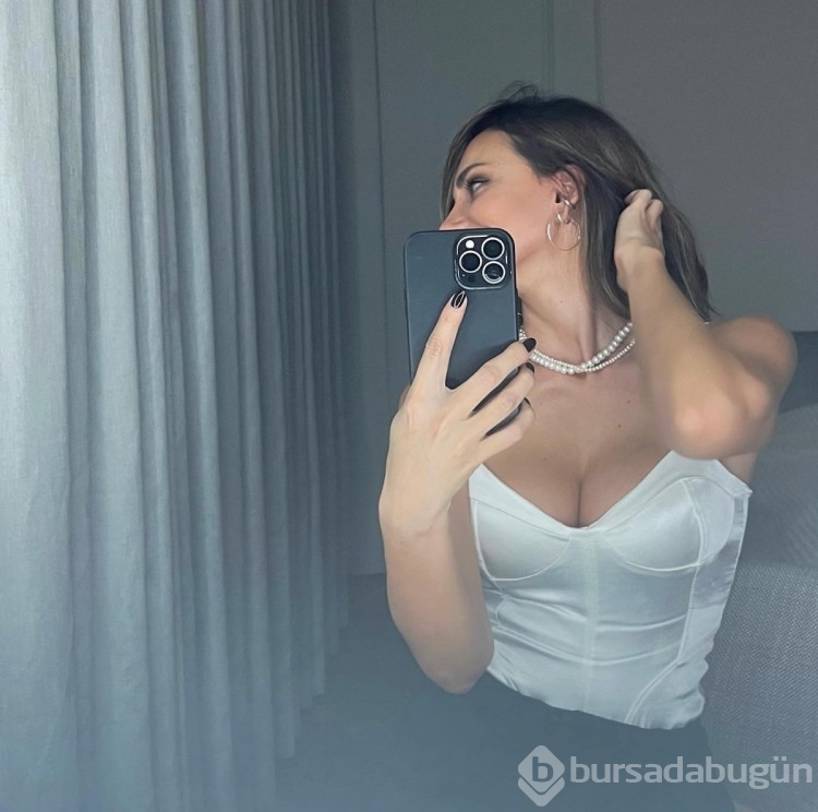 Emina Jahovic protezlerini çıkarttı umreye gitti