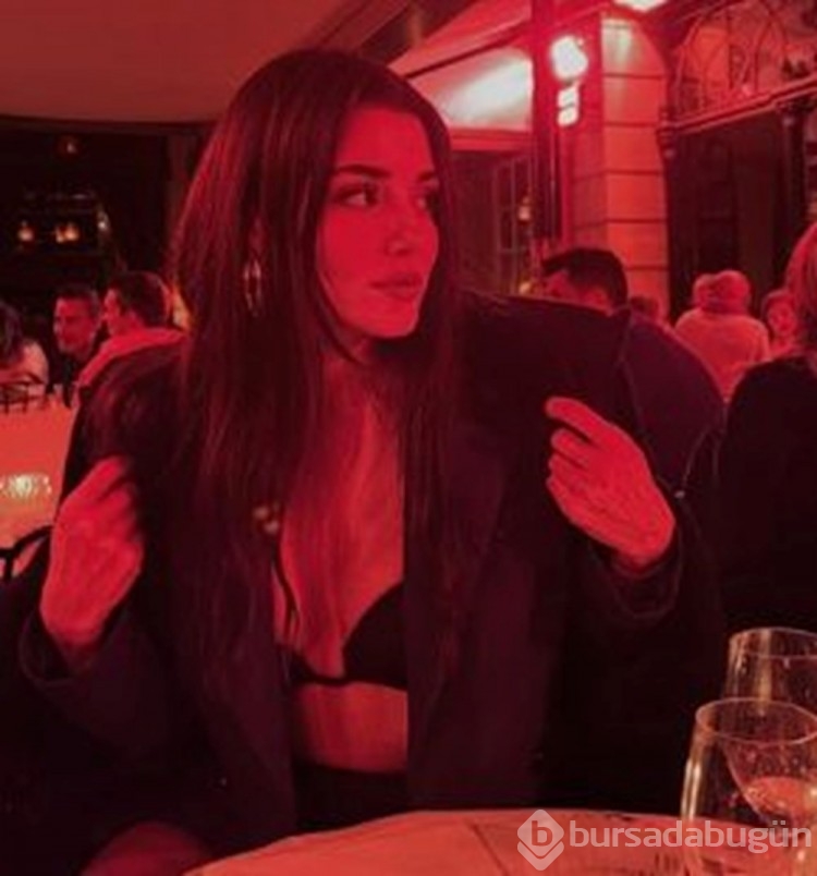 Tatilde olan Hande Erçel'den yeni kareler