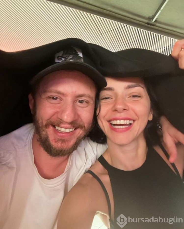Merve Boluğur,alkol ile AVM gezdi
