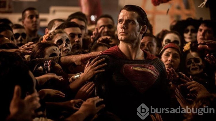 Henry Cavill'in 'Süpermen' macerası sona erdi!