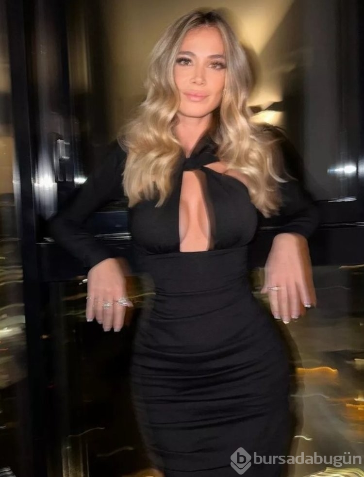 Diletta Leotta dekoltesiyle dikkatleri üstüne topladı