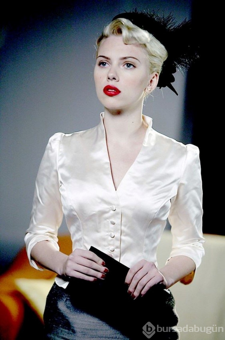 Scarlett Johansson'dan 'sarışın bomba' itirafı