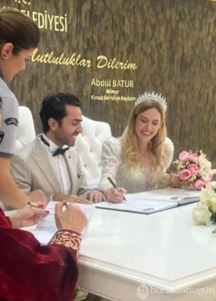 Oyuncu Wilma Elles ve avukat sevgilisi sonunda kavuştu