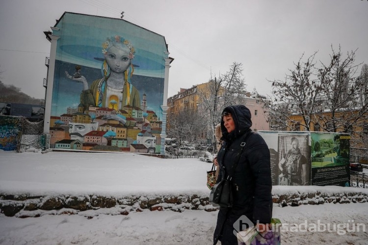 Ukrayna'nın renkli duvarları dikkat çekti
