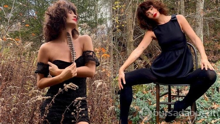 Helena Christensen'den iddialı pozları

