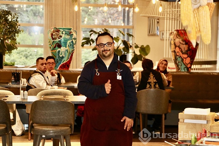 Down sendromlu garson neşe saçıyor