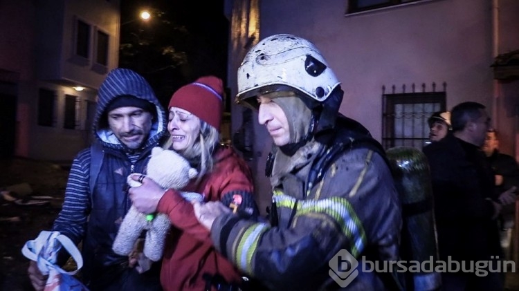 Bursa'da tarihi binada yangın çıktı