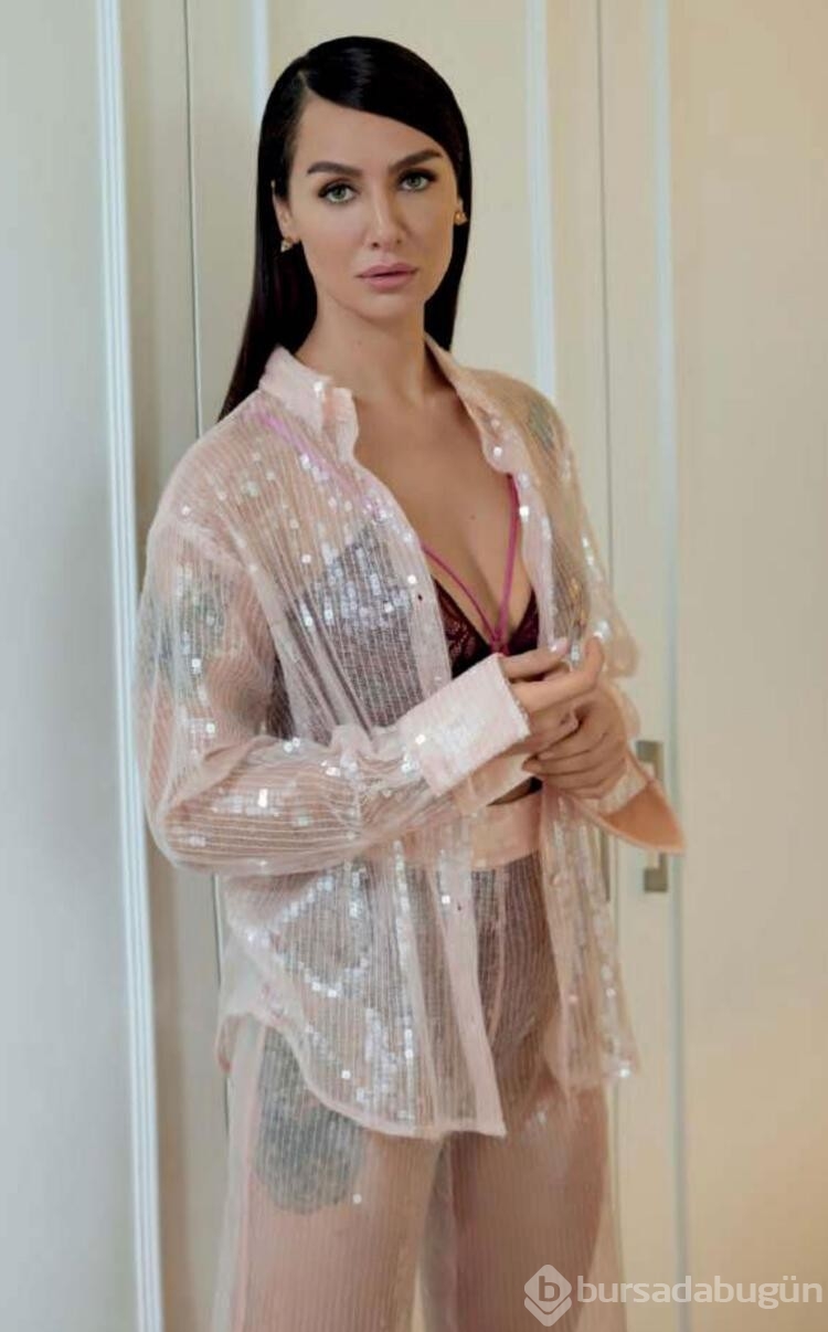 Birce Akalay'dan iki yeni proje
