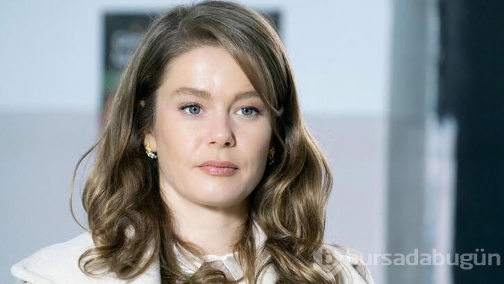 Burcu Biricik ve Hande Ataizi birlikte paylaştı