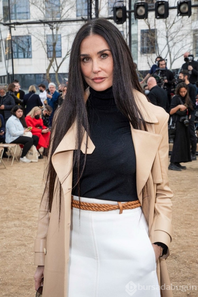 Demi Moore: Büyükanne dönemine girdim
