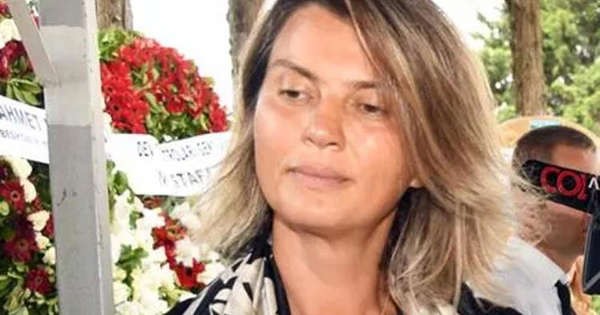 Açelya Akkoyun'un annesi vefat etti